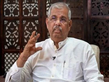 കേരള ഗവർണർ രാജേന്ദ്ര ആര്ലേക്കര് കേരള ഗവർണർ രാജേന്ദ്ര ആര്ലേക്കര്