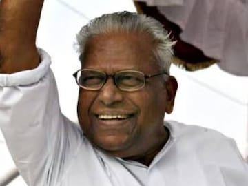 വി എസ് അച്യുതാനന്ദൻ 