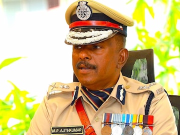 എം ആർ അജിത് കുമാർ എം ആർ അജിത് കുമാർ