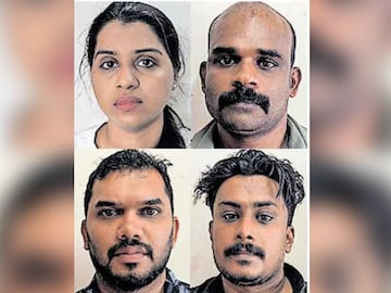 സൂര്യയെ സ്വീകരിക്കാനെത്തിയ തിരൂരങ്ങാടി മൂന്നിയൂർ സ്വദേശികളായ അലി അക്ബർ (32), സി പി ഷഫീർ (30), വള്ളിക്കുന്ന് സ്വദേശി എം മുഹമ്മദ് റാഫി (37) എന്നിവരും പിടിയിൽ‌