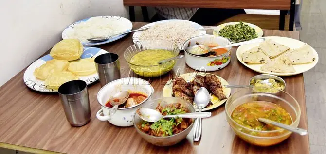 skip dinner for weight loss, effects , effects of skipping dinner , dinner ,Skipping a meal, skipping dinner, what happens when you skip dinner, side effects of skipping dinner, weight loss, lose weight, dinner, skip dinner for weight loss, skipping Dinner effects, Weight loss strategies, Intermittent Fasting Risks, Mental Health, Health, Skipping meals, Diet quality, Healthy Eating Index-2010, Eating occasions, Eating patterns, അത്താഴം, ആരോഗ്യം, ശരീരഭാരം, ശരീരഭാരം കുറയ്ക്കാൻ,രാത്രി ഭക്ഷണം, ഭക്ഷണം,ഭക്ഷണം ഒഴിവാക്കുന്നവരാണോ,രാത്രി ഭക്ഷണം ഒഴിവാക്കുന്നവരാണോ , ഈ കാര്യങ്ങൾ ശ്രദ്ധിക്കൂ, ഹെൽത്ത് , ഹെൽത്ത് ന്യൂസ് ,കലോറി,കലോറി നിയന്ത്രണം, ഡയറ്റ് , ഡയറ്റ് പ്ലാൻ skip dinner for weight loss, effects , effects of skipping dinner , dinner ,Skipping a meal, skipping dinner, what happens when you skip dinner, side effects of skipping dinner, weight loss, lose weight, dinner, skip dinner for weight loss, skipping Dinner effects, Weight loss strategies, Intermittent Fasting Risks, Mental Health, Health, Skipping meals, Diet quality, Healthy Eating Index-2010, Eating occasions, Eating patterns, അത്താഴം, ആരോഗ്യം, ശരീരഭാരം, ശരീരഭാരം കുറയ്ക്കാൻ,രാത്രി ഭക്ഷണം, ഭക്ഷണം,ഭക്ഷണം ഒഴിവാക്കുന്നവരാണോ,രാത്രി ഭക്ഷണം ഒഴിവാക്കുന്നവരാണോ , ഈ കാര്യങ്ങൾ ശ്രദ്ധിക്കൂ, ഹെൽത്ത് , ഹെൽത്ത് ന്യൂസ് ,കലോറി,കലോറി നിയന്ത്രണം, ഡയറ്റ് , ഡയറ്റ് പ്ലാൻ