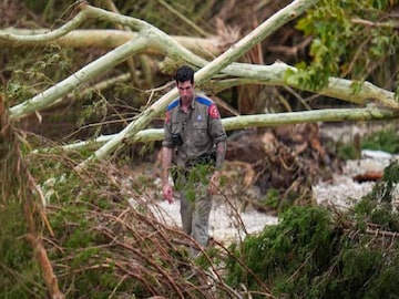  ഗ്വാഡലൂപ്പേ നദിയില്‍ 45 മിനിറ്റിനുളളില്‍ ജലനിരപ്പ് 26 അടിയായി ഉയര്‍ന്നതാണ് പ്രളയത്തിന് കാരണമായത്