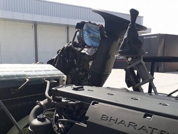 നവകേരള ബസ് നവകേരള ബസ്