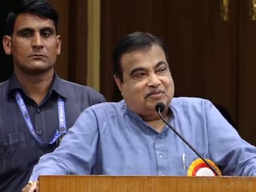 നിതിൻ ഗഡ്കരി