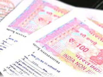 തിരുവണ്ണാമലയിലെ പടവീടിലുള്ള രേണുകാംബാള്‍ അമ്മന്‍ ക്ഷേത്രത്തിലെ ഭണ്ഡാരംതുറന്ന് പരിശോധിച്ചപ്പോഴാണ് വസ്തുവിന്റെ ആധാരവും അത് ഇഷ്ടദാനംചെയ്യുകയാണെന്ന കുറിപ്പും ലഭിച്ചത്(News18 Kannada)