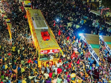 വിഎസ് വിലാപയാത്ര