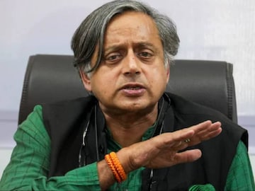 ശശി തരൂർ