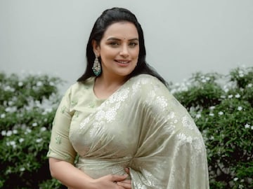 ശ്വേതാ മേനോൻ ശ്വേതാ മേനോൻ