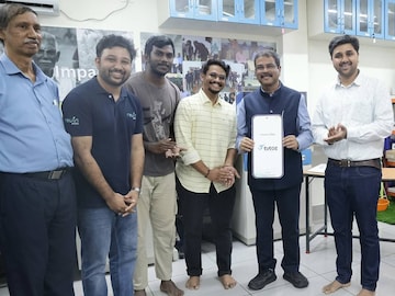 ട്യൂട്ടോസ്