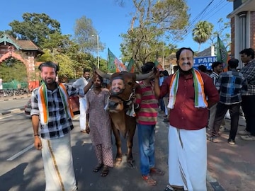 യുവമോർ‌ച്ചയുടെ പ്രതിഷേധം