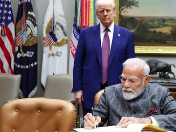 ഡോണൾഡ് ട്രംപും നരേന്ദ്ര മോദിയും   (Photo: AP)