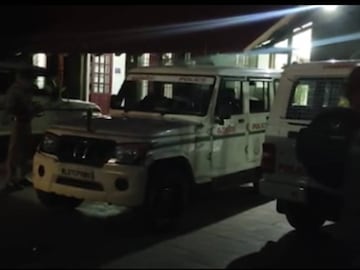 പൊലീസ് പൊലീസ്