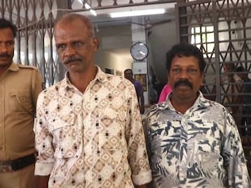 പൂവരണി ജോയി, തുളസീധരൻ