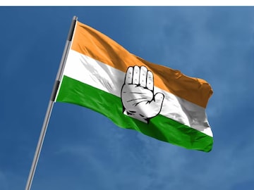 പൊന്മുണ്ടത്ത് ഇടതുപക്ഷവുമായി കൈകോർത്ത് മുസ്‌ലിം ലീഗിനെതിരെ മത്സരിക്കാൻ കോൺഗ്രസ്