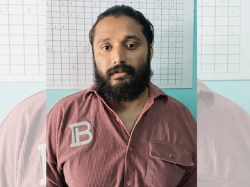 പ്രതി സനൂപ് പ്രതി സനൂപ്