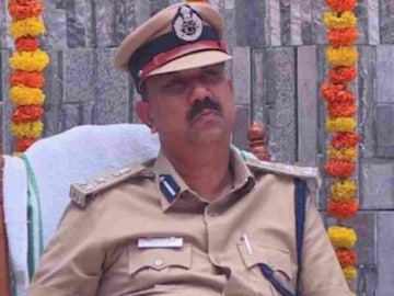 ജയിൽ ഡിഐജി വിനോദ് കുമാർ