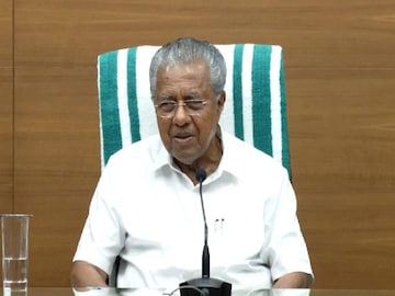 മുഖ്യമന്ത്രി പിണറായി വിജയൻ മുഖ്യമന്ത്രി പിണറായി വിജയൻ