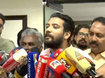 ഷാഫി പറമ്പിൽ‌