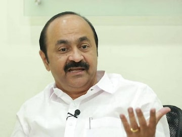 വി ഡി സതീശൻ വി ഡി സതീശൻ