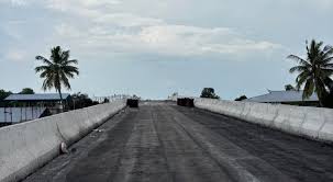 ഇരവിപുരം മേൽപ്പാലം മുഖ്യമന്ത്രി നാടിന് സമർപ്പിച്ചു; തീരദേശത്തിന്റെ യാത്രാദുരിതത്തിന് അറുതി